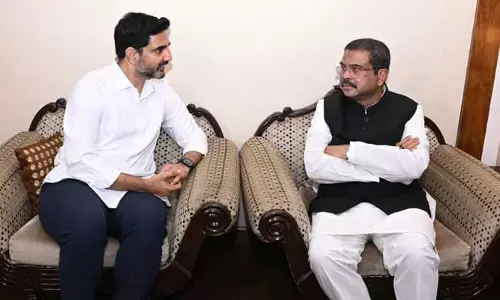 కేంద్రమంత్రి ధర్మేంద్ర ప్రధాన్‌కు మంత్రి లోకేష్ అభినందనలు