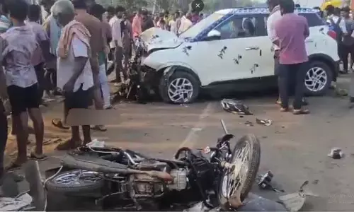 ఏపీలో ఘోరరోడ్డు ప్రమాదం.. నలుగురు మృతి