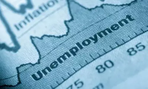Unemployment Rate: తగ్గిన నిరుద్యోగ రేటు