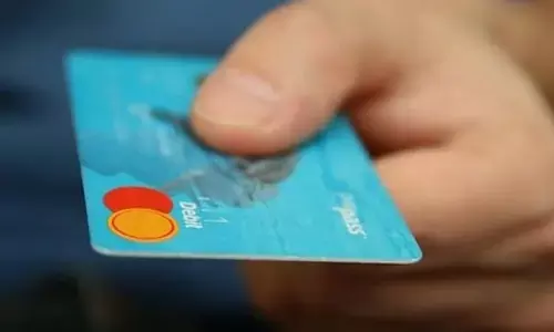 Credit Card: రూ. 2.17 లక్షల కోట్లకు చేరిన క్రెడిట్ కార్డుల ఖర్చు