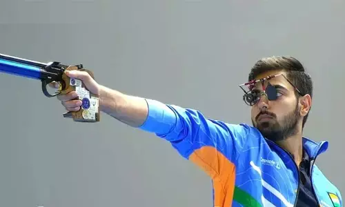 వరల్డ్ చాంపియన్‌గా అవతరించిన భారత షూటర్ సామ్రాట్