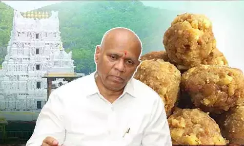 కల్తీ నెయ్యి కేసులో సిట్ దూకుడు.. విచారణకు హాజరైన టీటీడీ మాజీ ఈవో ధర్మారెడ్డి