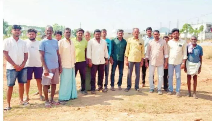 తెగని పంచాయితీ.. పాషిగాంలో అసైన్డ్ భూమిపై వివాదం తెగని పంచాయితీ.. పాషిగాంలో అసైన్డ్ భూమిపై వివాదం