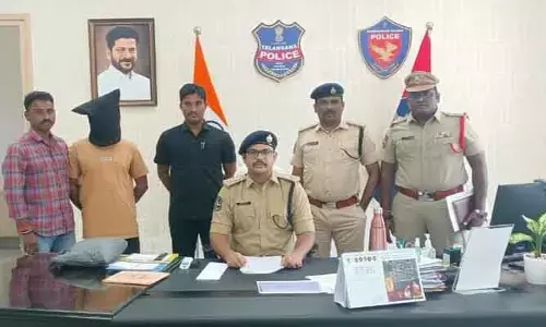 సైబర్ నేరాల పట్ల  ప్రజలు అప్రమత్తంగా ఉండాలి : ఎస్పీ కాంతిలాల్ పాటిల్