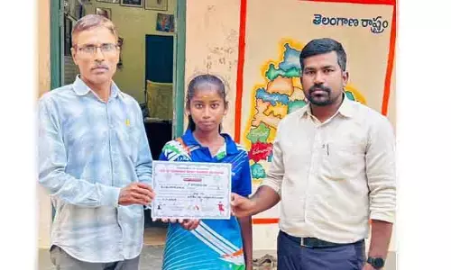 రాష్ట్ర స్థాయి పోటీలకు వ‌డ్డెమాన్ బాలిక ఎంపిక