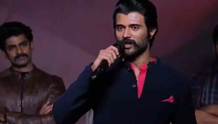 Vijay Deverakonda: నన్ను ఎవడైనా గెలికితే, రివర్స్ అవుతా Vijay Deverakonda: నన్ను ఎవడైనా గెలికితే, రివర్స్ అవుతా