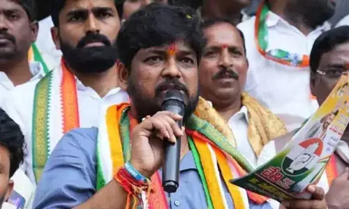 జూబ్లీహిల్స్ ఓట్ల లెక్కింపులో దూసుకుపోతున్న కాంగ్రెస్.. ఐదో రౌండ్‌కు 12700 ఓట్ల లీడ్