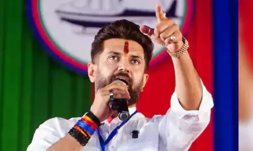 Chirag Paswan: బిహార్ ఎన్నికల్లో చిరాగ్ సత్తా.. జనసేనతో పోల్చుతున్న నెటిజన్లు