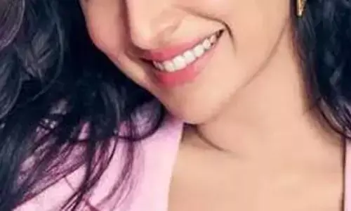 రూ. 252 కోట్ల డ్రగ్స్ దందాలో బాలీవుడ్ భామలు.. ఆ ఇద్దరు హీరోయిన్ల అరెస్ట్ తప్పదా..?