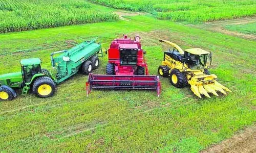 స‌బ్సీడీ వ్య‌వ‌సాయ ప‌రికరాల‌కు ద‌ర‌ఖాస్తులు చేసుకోండి : ఏవో లక్ష్మీ ప్ర‌వీణ్