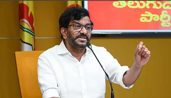 నెల్లూరులో ఎక్స్ ప్రెస్ వే నిర్మించాలి : ఎమ్మెల్యే సోమిరెడ్డి నెల్లూరులో ఎక్స్ ప్రెస్ వే నిర్మించాలి : ఎమ్మెల్యే సోమిరెడ్డి