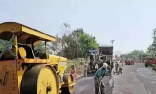 డబుల్​రోడ్డు  నిర్మాణం ఇంకెప్పుడు?