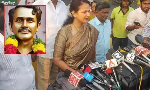 రాజకీయాల్లోకి వంగవీటి రంగా వారసురాలు.. క్లారిటీ