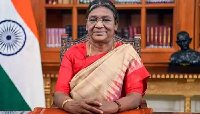 హైదరాబాద్లో భద్రత కట్టుదిట్టం! రాష్ట్రపతి శీతాకాల విడిది తేదీలు ఖరారు హైదరాబాద్లో భద్రత కట్టుదిట్టం! రాష్ట్రపతి శీతాకాల విడిది తేదీలు ఖరారు