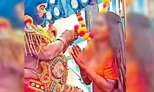 రామాయణ నాటకం పేరుతో గలీజ్ డ్యాన్సులు
