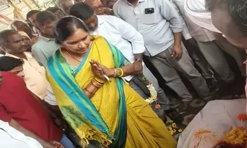 సీనియ‌ర్ కాంగ్రెస్ నేత రామచంద్ర‌ గౌడ్ మృతి