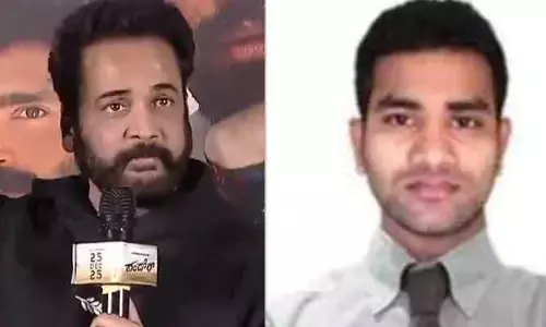 ఐ-బొమ్మ రవి టాలెంట్ సూపర్.. దేశానికి పనికొస్తాడు !