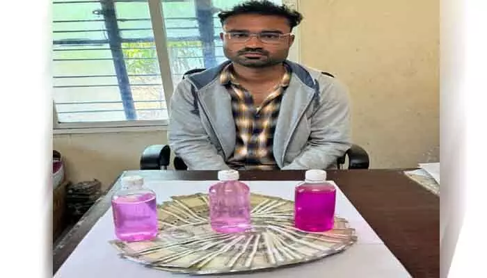 ఏసీబీ కి చిక్కిన విద్యుత్ శాఖ ఏఈ ఏసీబీ కి చిక్కిన విద్యుత్ శాఖ ఏఈ