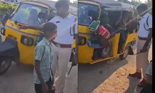 ఒరేయ్ బాబూ అది ఆటోనా.. పుష్పక విమానమా?