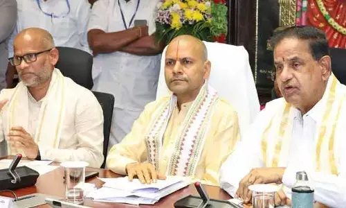 టోకెన్లు లేకున్నా శ్రీవారి సర్వదర్శనం.. TTD సంచలన నిర్ణయం
