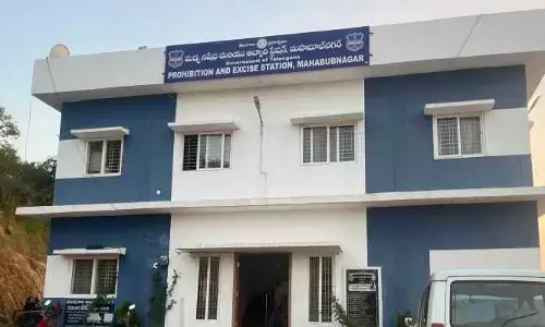 ఎక్సైజ్ శాఖలో పంపకాల పంచాయితీ