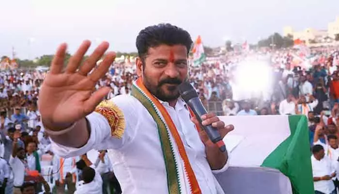 డిసెంబర్ 1 నుంచి సీఎం రేవంత్ రెడ్డి జిల్లాల పర్యటన డిసెంబర్ 1 నుంచి సీఎం రేవంత్ రెడ్డి జిల్లాల పర్యటన