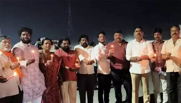 బీసీలకు 42 శాతం రిజర్వేషన్లు అమలు చేయాలి : బూరుగులపల్లి కృష్ణ యాదవ్ బీసీలకు 42 శాతం రిజర్వేషన్లు అమలు చేయాలి : బూరుగులపల్లి కృష్ణ యాదవ్
