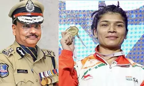 నిఖత్ జరీన్ క్రీడాకారులకు ఆదర్శం.. డీజీపీ శివధర్‌రెడ్డి ప్రశంసలు