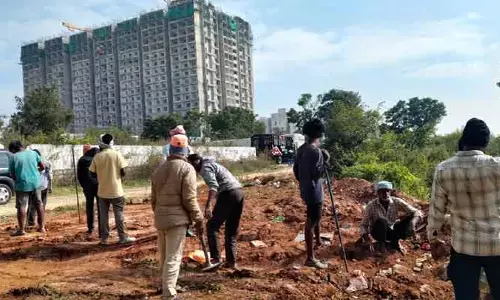 Hydra : బ‌డాబాబుల ఆగ‌డాల‌కు చెక్.. రూ. 700 కోట్ల భూమిని కాపాడిన హైడ్రా..!