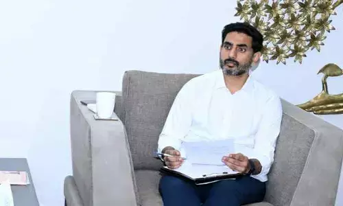 స్కూల్లో మంత్రి ఆకస్మిక తనిఖీ.. హెడ్ మాస్టర్ సస్పెండ్