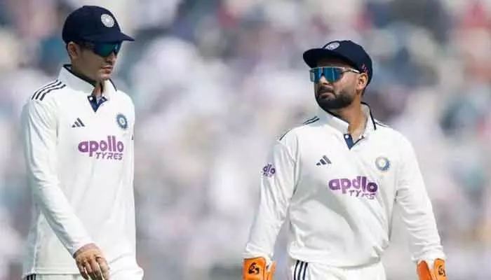భారత టెస్టు జట్టులో కీలక పరిణామం.. 38వ కెప్టెన్గా రిషబ్ పంత్ నియామకం భారత టెస్టు జట్టులో కీలక పరిణామం.. 38వ కెప్టెన్గా రిషబ్ పంత్ నియామకం