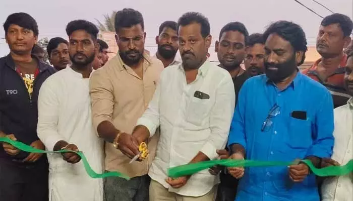 ప్రతి ఒక్కరూ ఫిట్నెస్కు ప్రాధాన్యత ఇవ్వాలి : మాజీ జడ్పీటీసీ గాలి రవికుమార్ ప్రతి ఒక్కరూ ఫిట్నెస్కు ప్రాధాన్యత ఇవ్వాలి : మాజీ జడ్పీటీసీ గాలి రవికుమార్