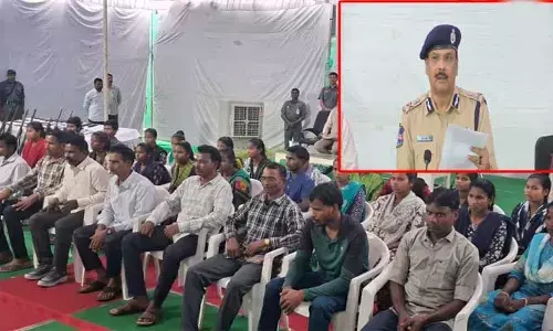 Maoists Surrender: మావోయిస్టులకు మరో బిగ్ షాక్.. డీజీపీ ఎదుట 37 మంది మావోయిస్టులు లొంగుబాటు