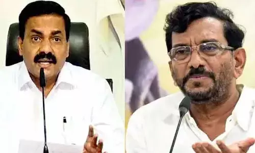 ఎమ్మెల్యే సోమిరెడ్డిపై మాజీ మంత్రి కాకాణి ఫిర్యాదు.. దేవుడి భూమిని ఆక్రమించారని ఆరోపణ