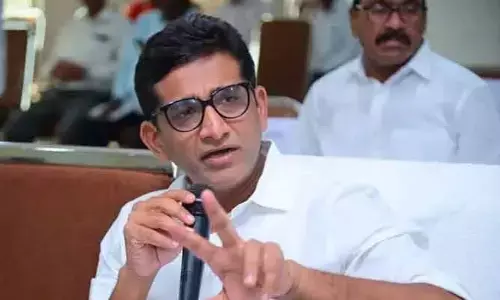 వారిని రోకలి బండతో కొట్టండి.. మీ తరపున జైలుకు నేను వెళ్తా: ఎమ్మెల్యే సంజయ్