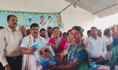 మహిళా సాధికారతే ప్రజా ప్రభుత్వ ధ్యేయం : ఎమ్మెల్యే బాలు నాయ‌క్