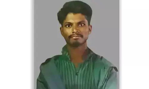 మద్యానికి బానిసై  యువకుడు ఆత్మహత్య