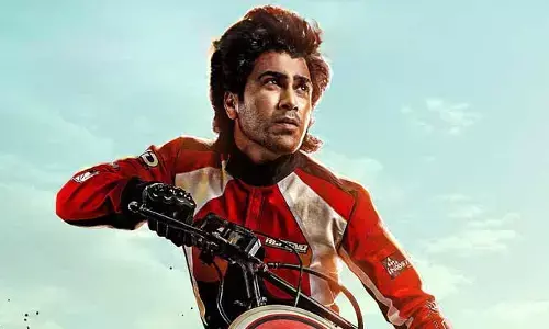 ‘బైకర్’ వాయిదా.. ఆ హీరో కోసం వెనక్కి తగ్గిన శర్వానంద్ కలిసొచ్చేనా!
