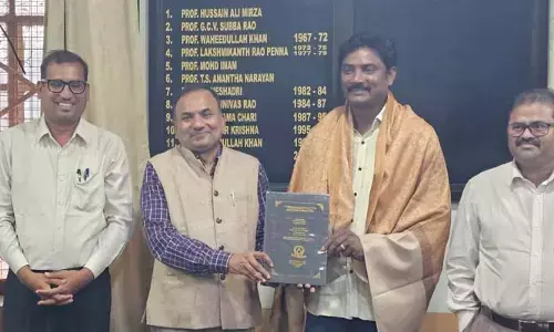 న్యాయ రంగ అభివృద్ధే లక్ష్యం.. డాక్టరేట్ సాధించిన విద్యార్థి నేత కిరణ్ గౌడ్