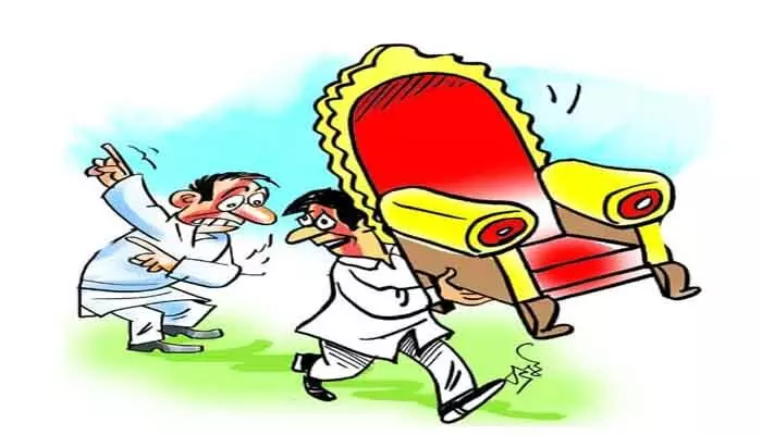 స్థానిక ఎన్నికల్లో యువత ఉత్సాహం స్థానిక ఎన్నికల్లో యువత ఉత్సాహం