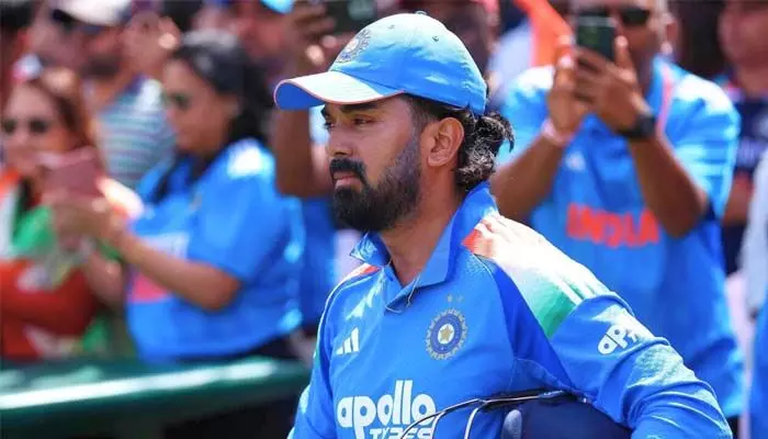 IND VS SA : గిల్ ఔట్.. వన్డే కెప్టెన్గా రాహుల్ IND VS SA : గిల్ ఔట్.. వన్డే కెప్టెన్గా రాహుల్