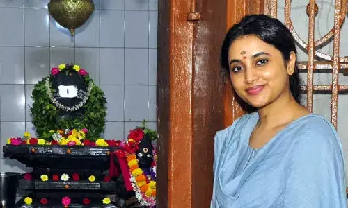 తణుకులో పవన్ కల్యాణ్ ‘OG’ హీరోయిన్ సందడి