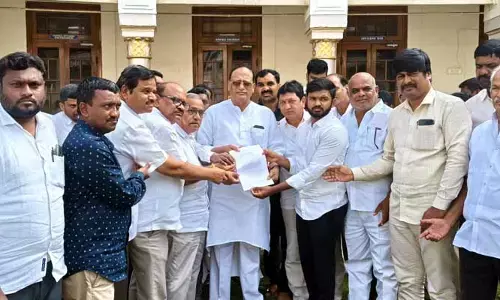 TG: డిప్యూటీ CM భట్టికి గుత్తా సుఖేందర్ రెడ్డి ఫోన్