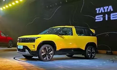 Tata Sierra: రూ. 11.49 లక్షలతో మార్కెట్లోకి టాటా సియెరా