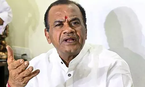 సర్పంచ్ ఎన్నికలు: మంత్రి కోమటిరెడ్డి హాట్ కామెంట్స్