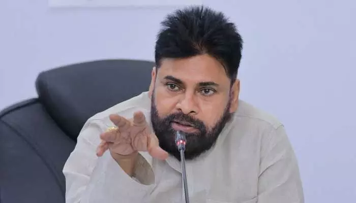Konaseema: పవన్ కల్యాణ్ కీలక ఆదేశాలు Konaseema: పవన్ కల్యాణ్ కీలక ఆదేశాలు