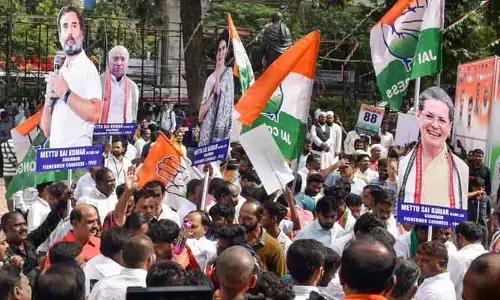 స్థానిక సంస్థల ఎన్నికలకు సై అంటున్న కాంగ్రెస్ పార్టీ