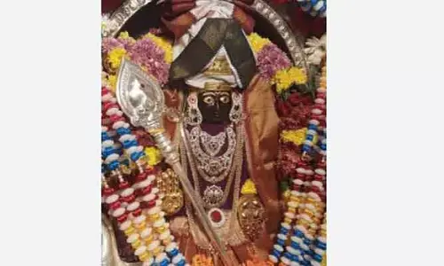 SubramanyaShashti | బిక్కవోలు సుబ్రహ్మణ్యేశ్వర ఆలయంలో భక్తుల రద్దీ