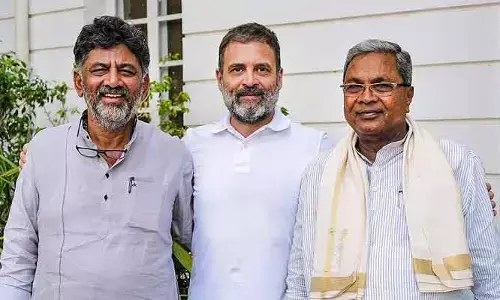 సీఎం పీఠంపై పట్టువీడని డీకే శివకుమార్.. రంగంలోకి రాహుల్ గాంధీ