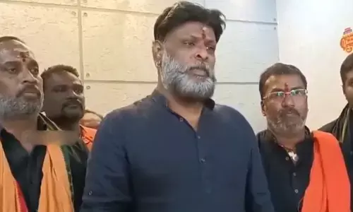 40 రోజులు సెలవులు ఇస్తారా? ఎస్సై అయ్యప్పమాల వివాదంపై చికోటి ప్రవీణ్ షాకింగ్ కామెంట్స్